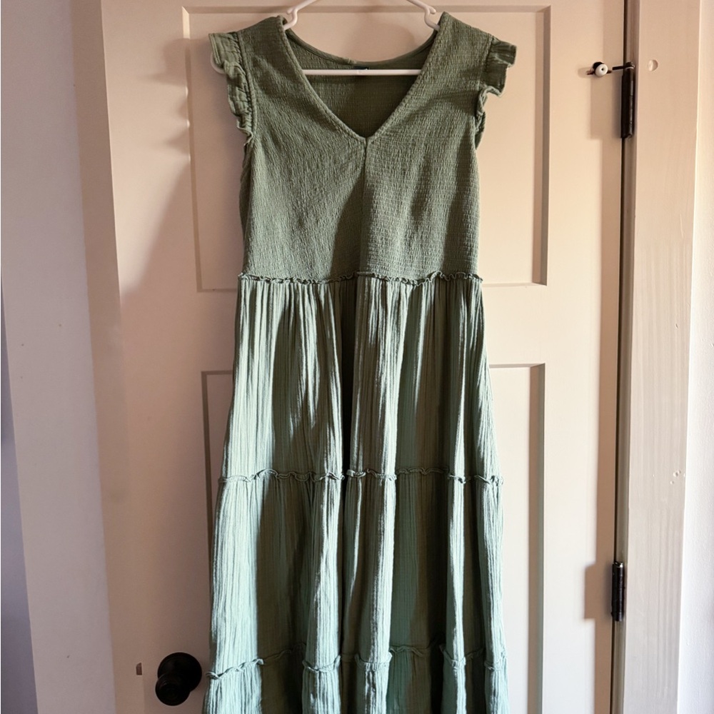 Old Navy Green Flutter Sleeve Maxi Sundress